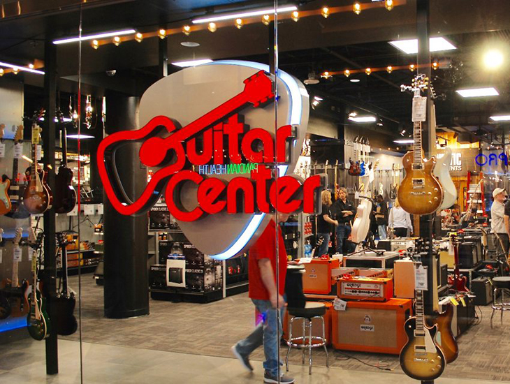 Доставка товара с магазина Guitar Center